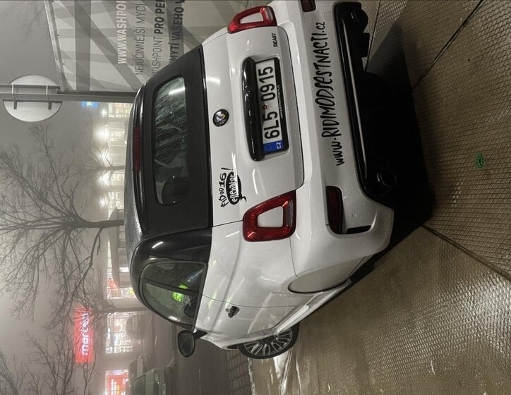 Fiat 500 Kabriolet 999,0 15 kw