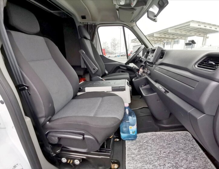 Renault Master Valník 2,3 l 120 kw