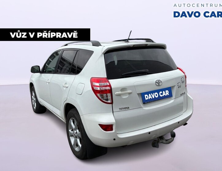 Toyota RAV4 SUV / Terénní 2,0 l 116 kw