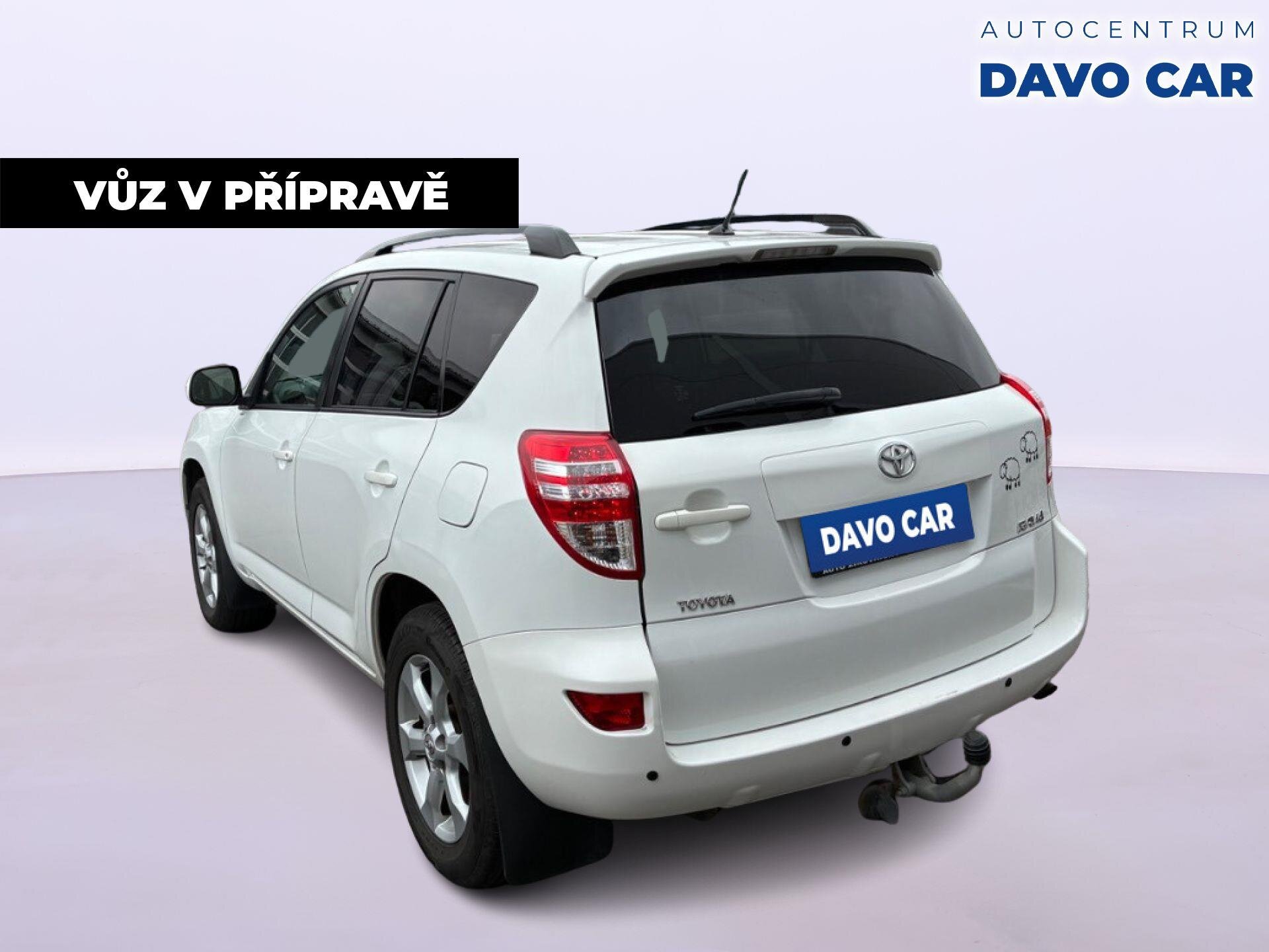 Toyota RAV4 SUV / Terénní 2,0 l 116 kw