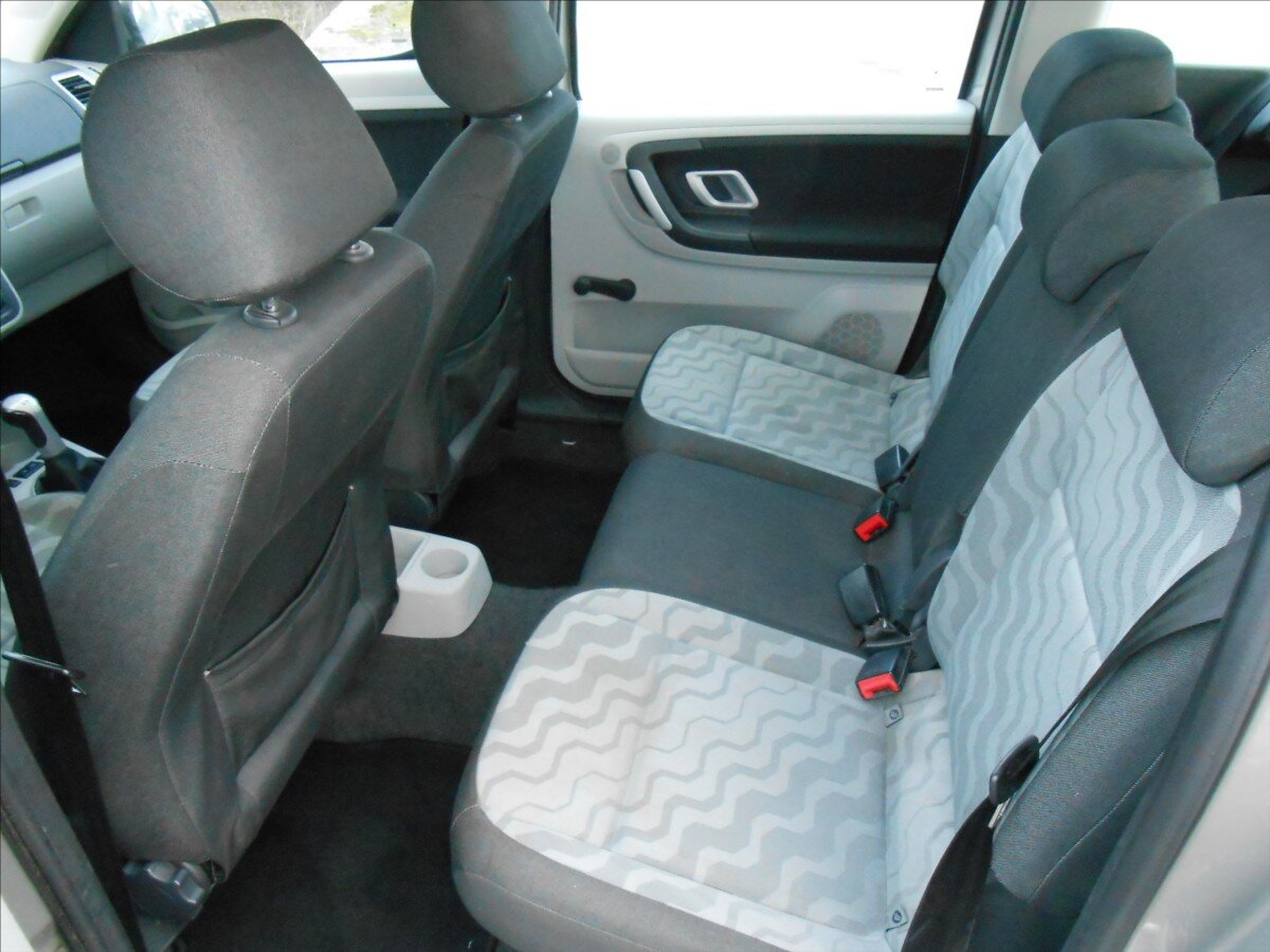 Škoda Roomster Kombi 1,4 l 63 kw