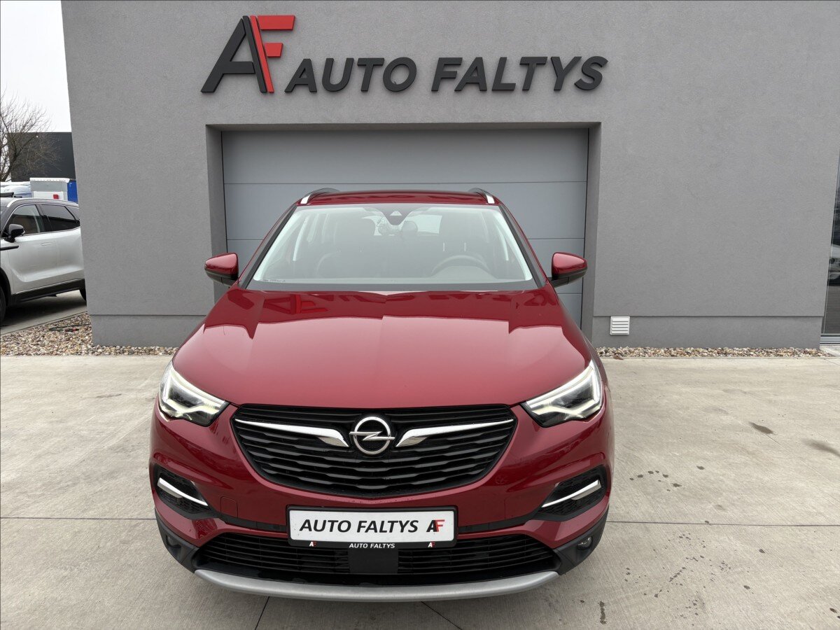 Opel Grandland X Sedan / Limuzína 1,2 l 96 kw