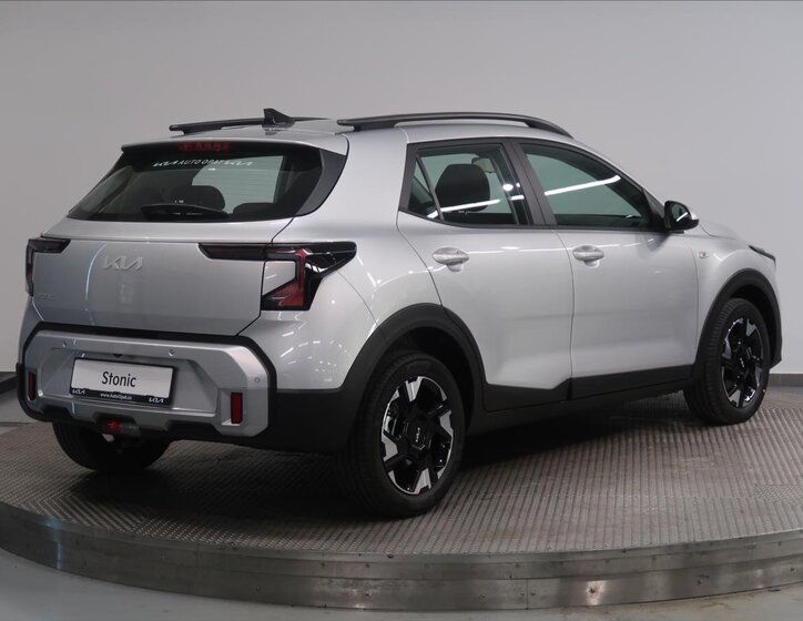 KIA Stonic SUV / Terénní 998,0 74 kw