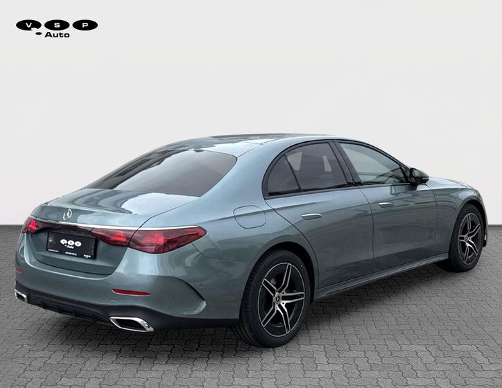 Mercedes-Benz Třídy E 5