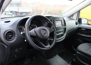 Mercedes-Benz Vito 9