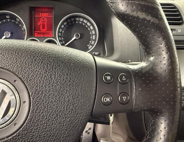 Volkswagen Golf Kombi 3,2 l 184 kw