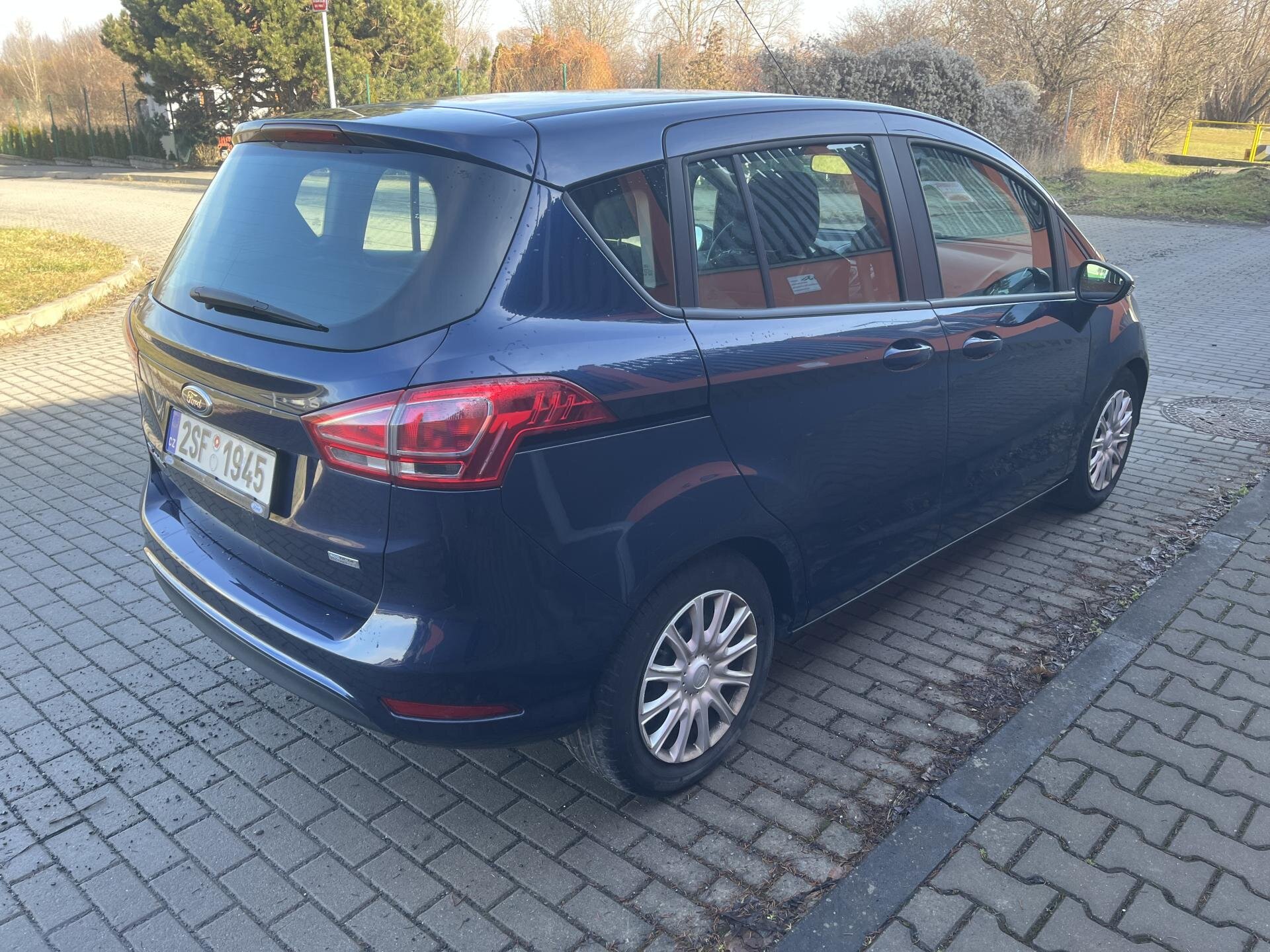 Ford B-MAX Kombi 1,5 l 55 kw