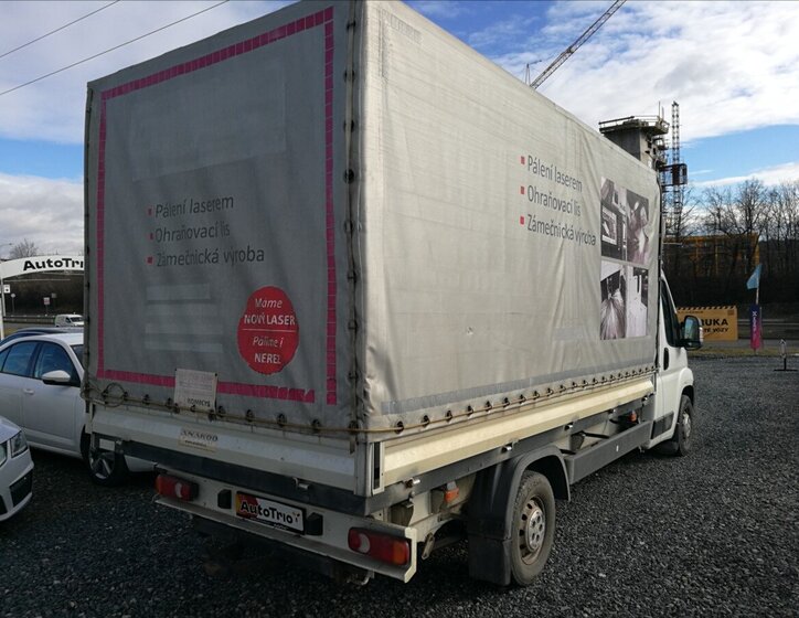 Peugeot Boxer Valník 2,2 l 110 kw