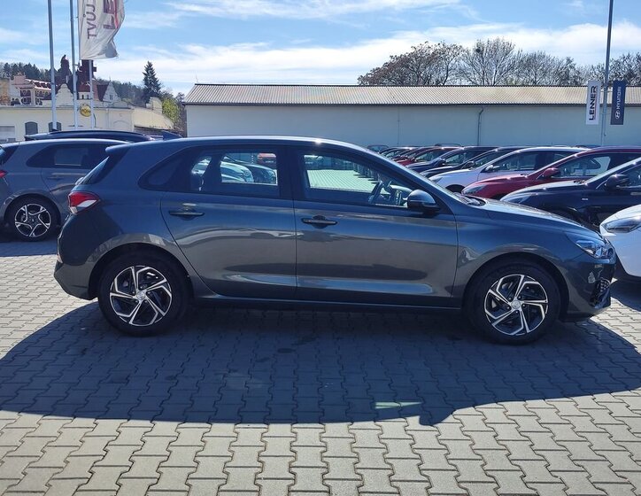 Hyundai i30 Hatchback 1,5 l 81 kw
