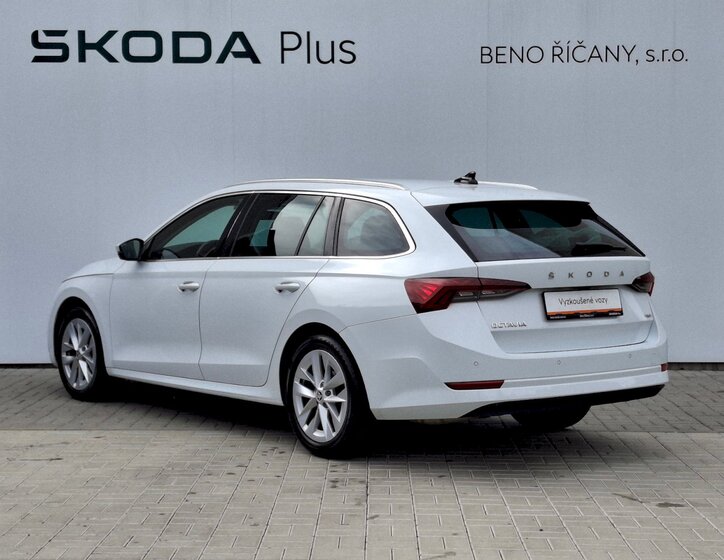 Škoda Octavia 12