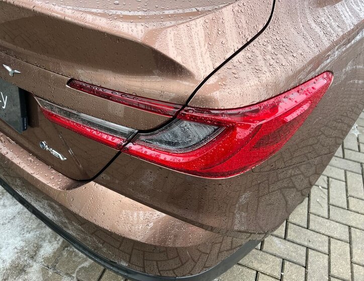 Toyota Camry Sedan 2,5 l 137 kw