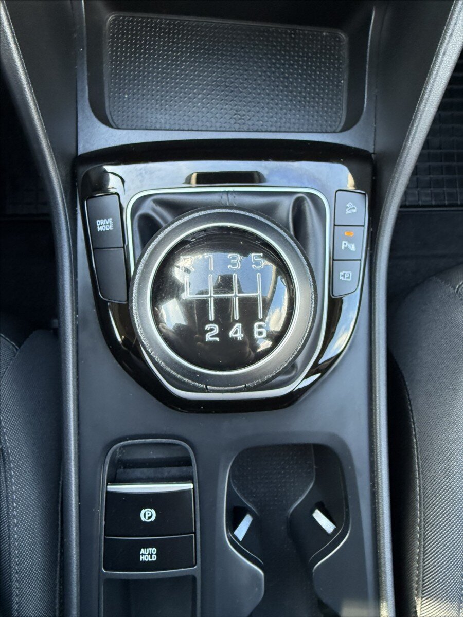 Hyundai Tucson SUV 1,6 l 118 kw