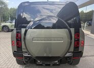 Land Rover Defender 8