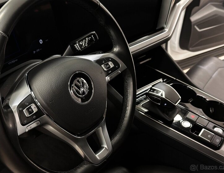 Volkswagen Touareg SUV 3,0 l 210 kw