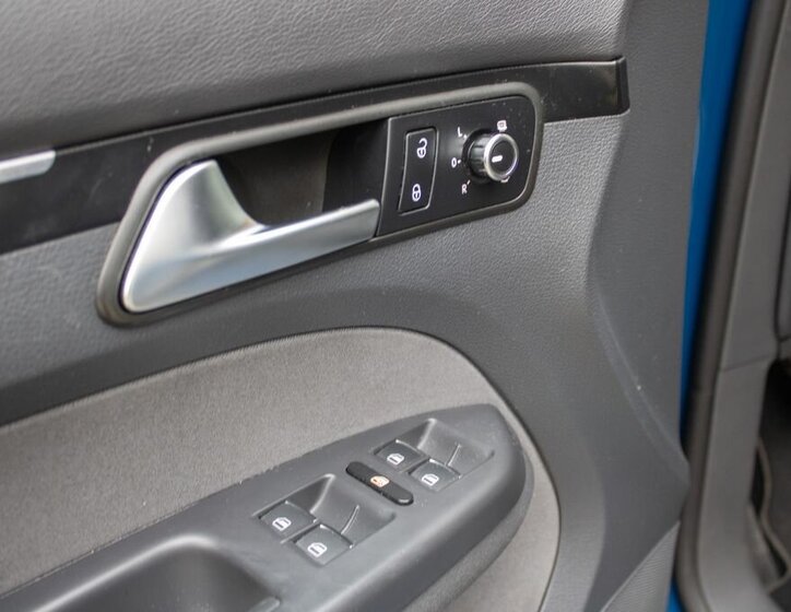 Volkswagen Touran 11