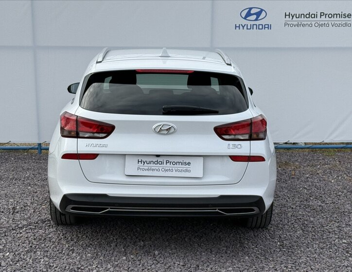 Hyundai i30 22