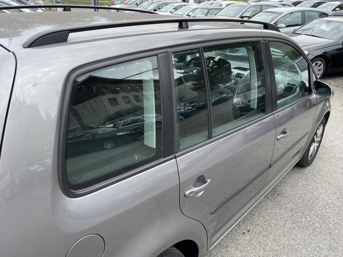 Volkswagen Touran MPV 2,0 l 80 kw