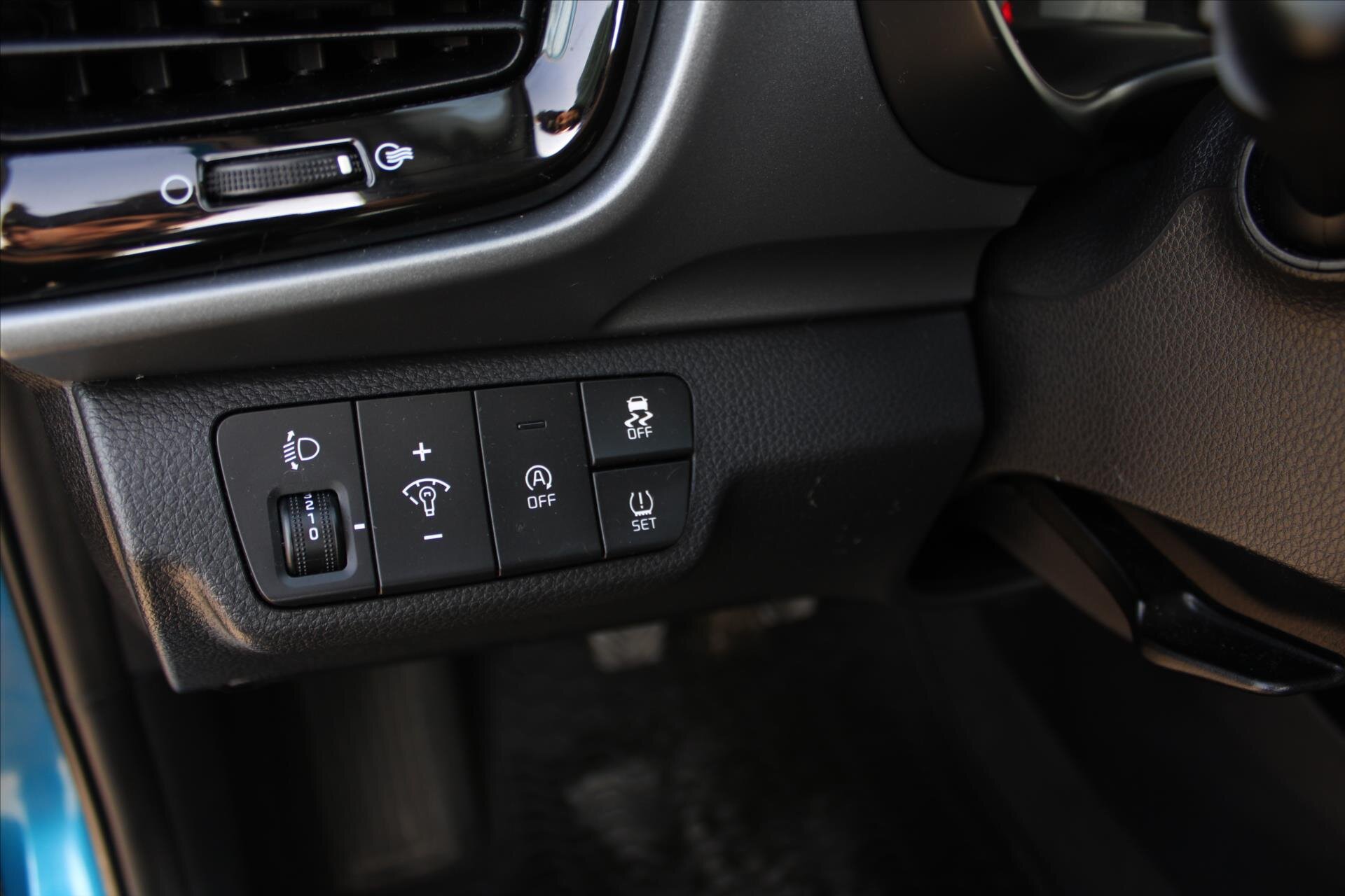 KIA Stonic Hatchback 1,2 l 61 kw