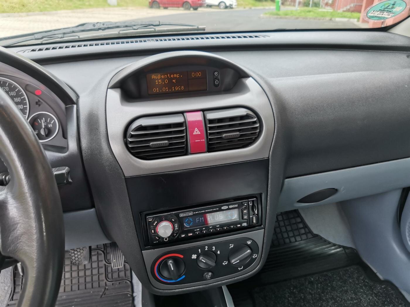 Opel Corsa Hatchback 1,7 l 74 kw