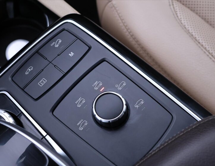 Mercedes-Benz GLE SUV / Terénní 3,0 l 190 kw