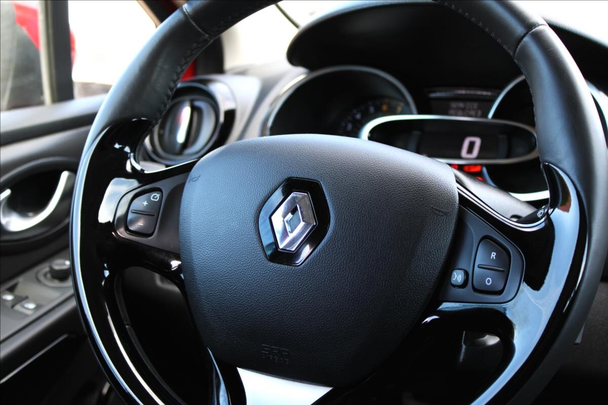 Renault Clio Hatchback 898,0 66 kw