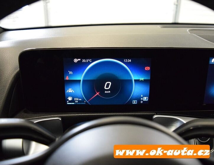 Mercedes-Benz GLB SUV / Terénní 0,0 110 kw