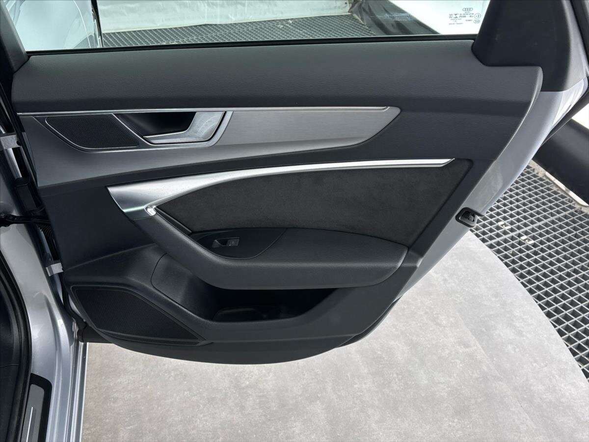 Audi A6 Sedan / Limuzína 3,0 l 250 kw