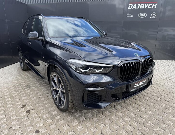 BMW X5 SUV / Terénní 3,0 l 245 kw