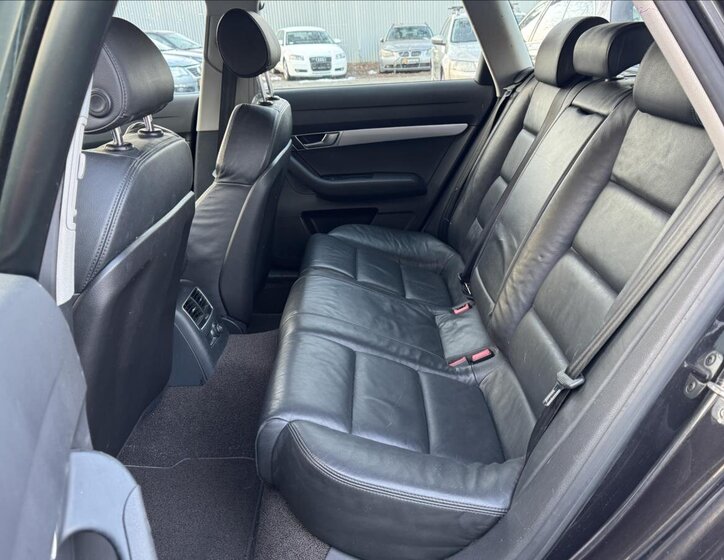 Audi A6 Allroad Kombi 3,0 l 171 kw