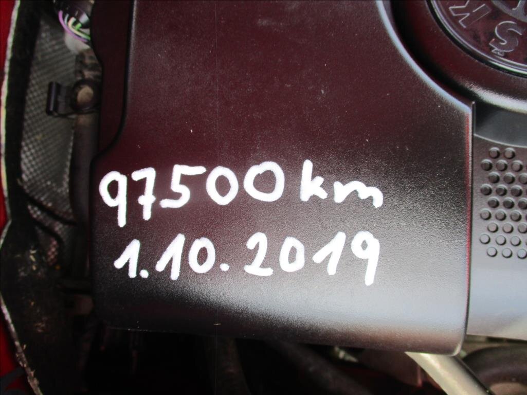 Škoda Octavia Sedan / Limuzína 1,6 l 75 kw