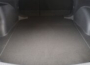 Toyota Corolla Sedan / Limuzína 1,8 l 72 kw