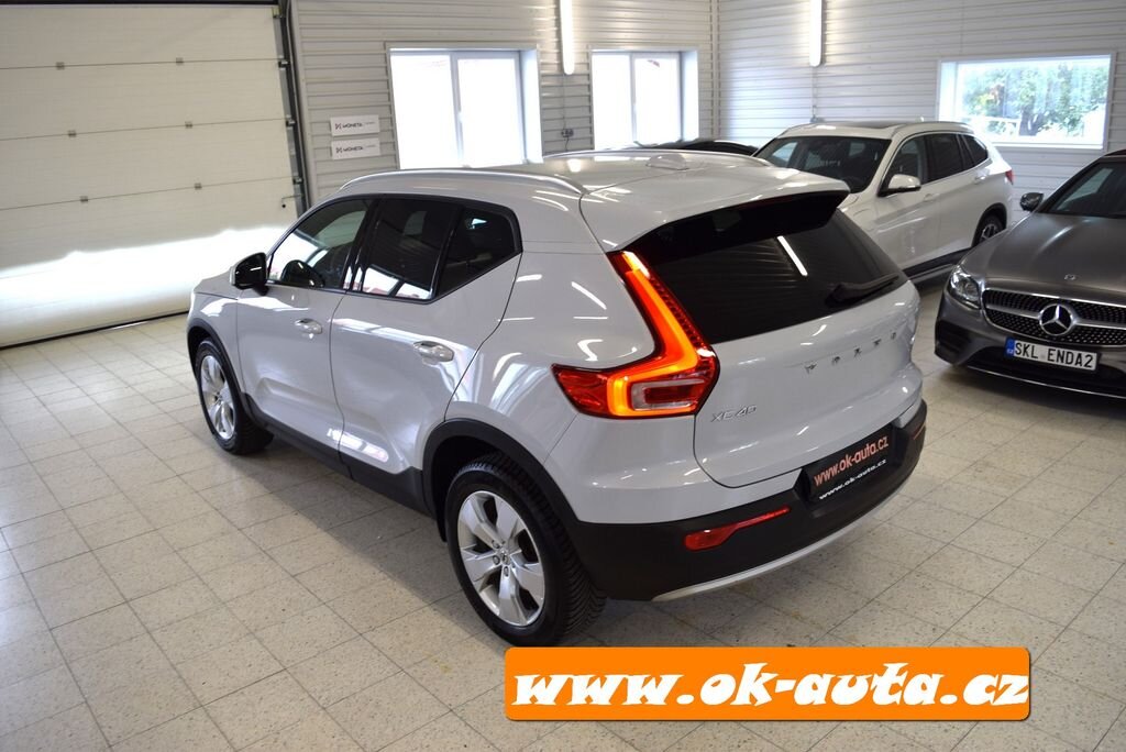 Volvo XC40 SUV 2,0 l 120 kw