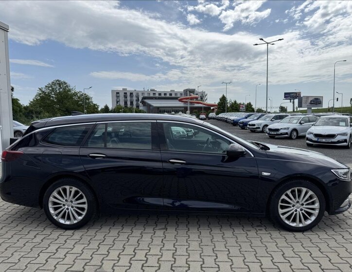 Opel Insignia Kombi 1,5 l 121 kw