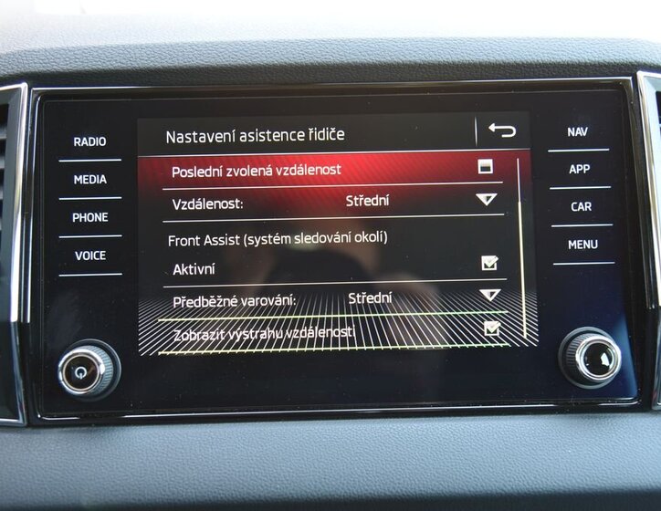 Škoda Karoq SUV / Terénní 1,5 l 110 kw