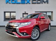 Mitsubishi Outlander SUV / Terénní 2,4 l 165 kw