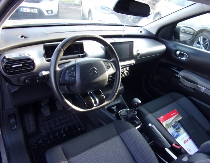 Citroën C4 Cactus Hatchback 1,2 l 81 kw