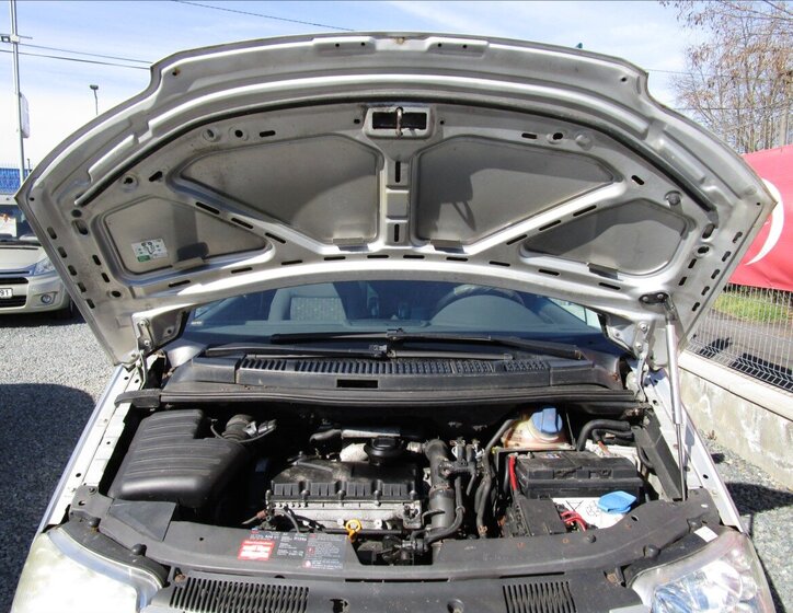 Volkswagen Sharan Kombi 1,9 l 85 kw