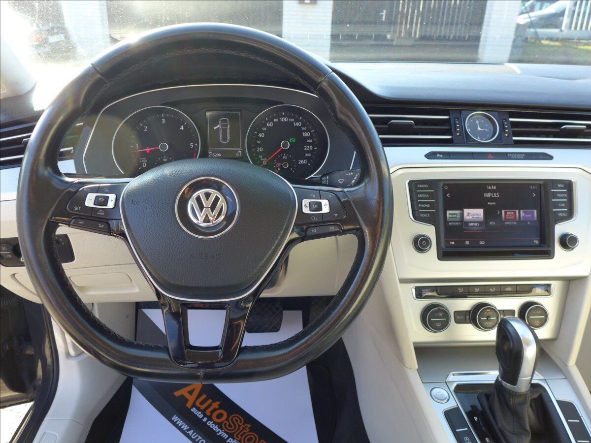 Volkswagen Passat Kombi 1,6 l 88 kw