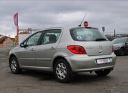 Peugeot 307 Hatchback 1,6 l 66 kw