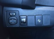 Toyota Corolla Sedan / Limuzína 1,6 l 97 kw