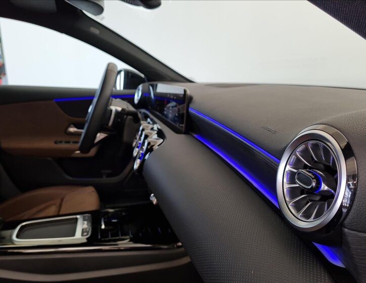 Mercedes-Benz Třídy A Hatchback 2,0 l 110 kw