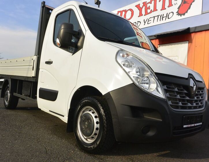 Renault Master 28