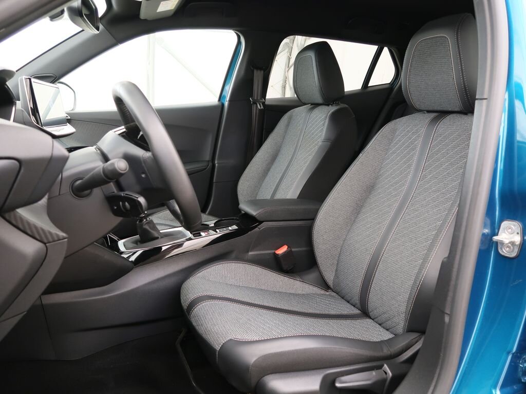 Peugeot 2008 SUV / Terénní 1,2 l 74 kw