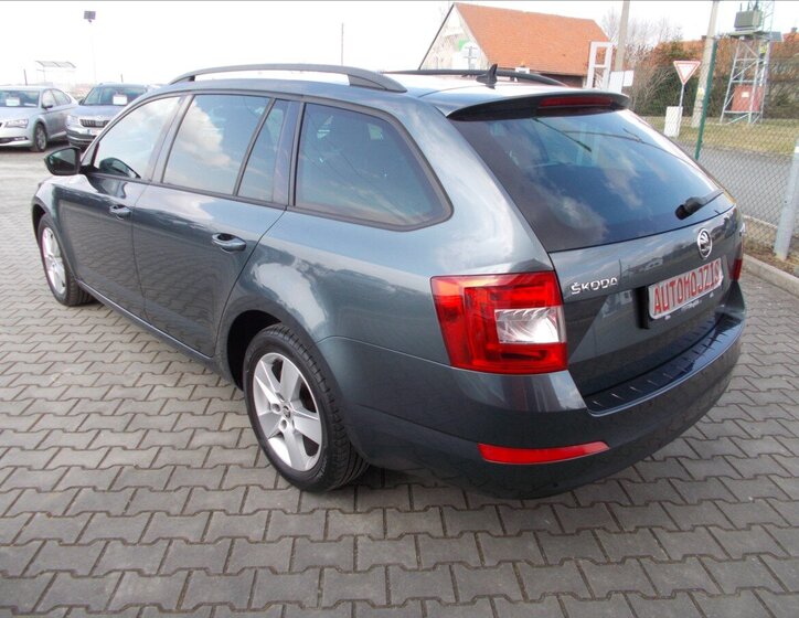 Škoda Octavia Kombi 2,0 l 110 kw