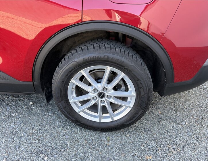 Ford Kuga Kombi 2,0 l 140 kw