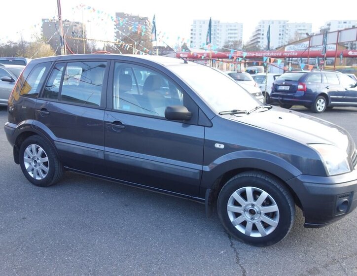 Ford Fusion Hatchback 1,4 l 59 kw