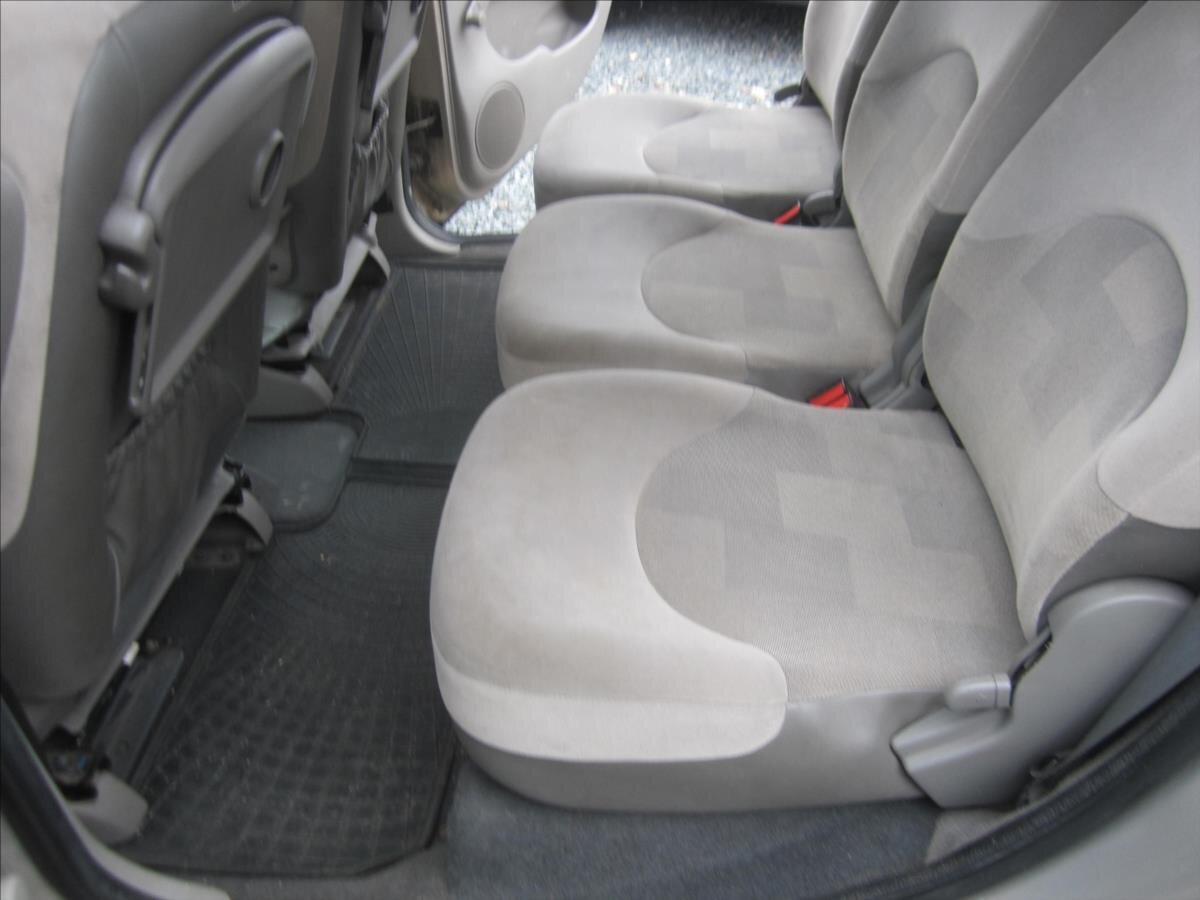 Citroën Xsara Picasso Kombi 1,6 l 80 kw