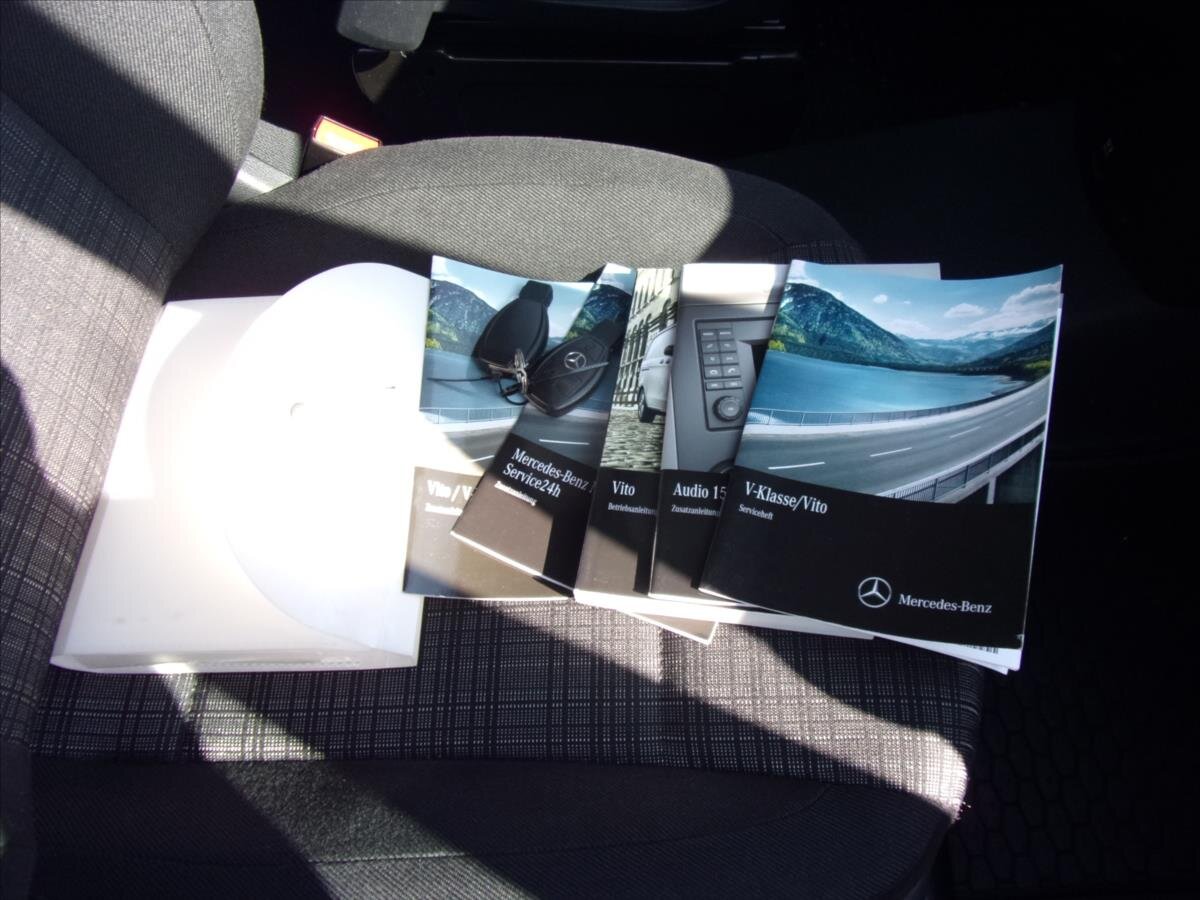 Mercedes-Benz Vito Kombi 2,1 l 120 kw