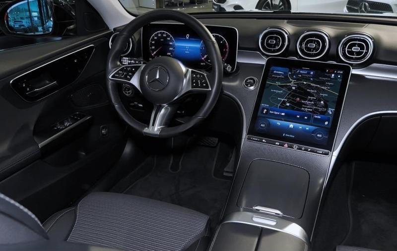 Mercedes-Benz Třídy C Kombi 2,0 l 120 kw