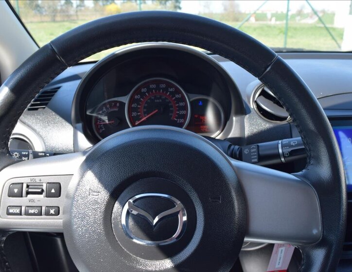 Mazda 2 Hatchback 1,3 l 55 kw